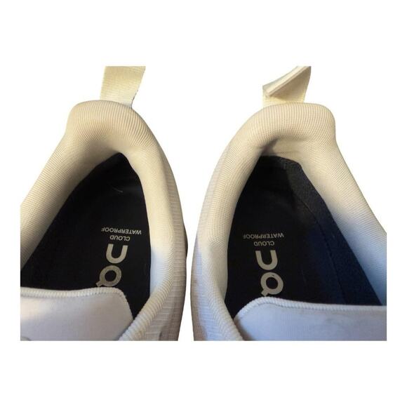 On Cloud 6 Waterproof Running Shoe Beige Women size 9 - Picture 3 of 9